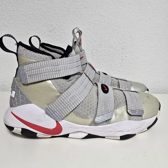 Nike LeBron Soldier XI SFG Metallic Silver Varsity Red  display picture 3